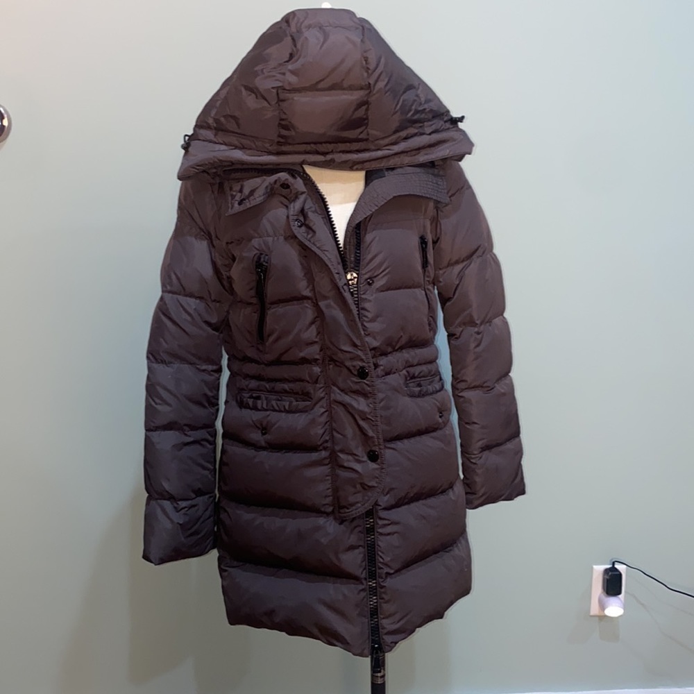 Moncler women’s puffer jacket‎